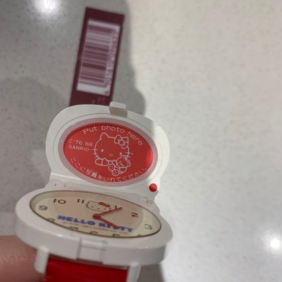 Vintage 1988 Sanrio Hello Kitty Rare Wrist Watch Collectible Retro Japan - Picture 9 of 12